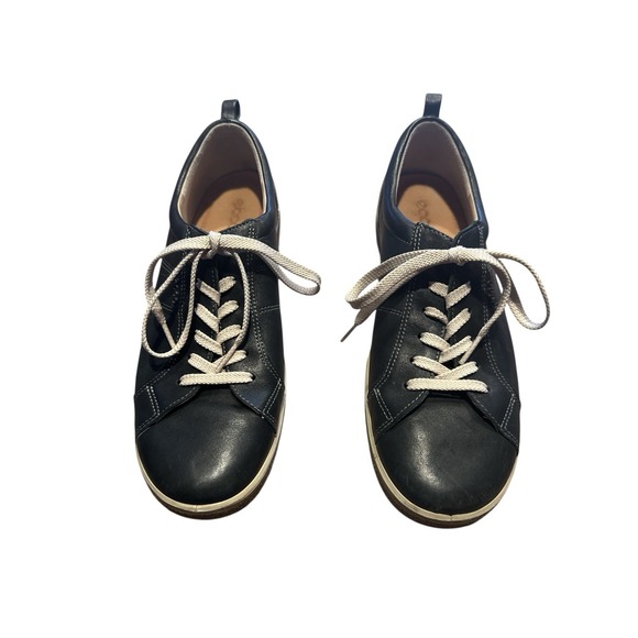Ecco Shoes - Ecco Black Leather Woman's Low Top Comfy Lace Up Sneakers EU Size (US 8-8.5)